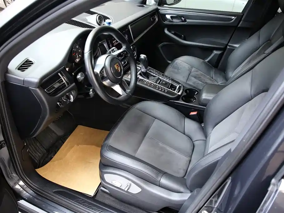 Porsche Macan 2018 Macan 2.0T фото 5