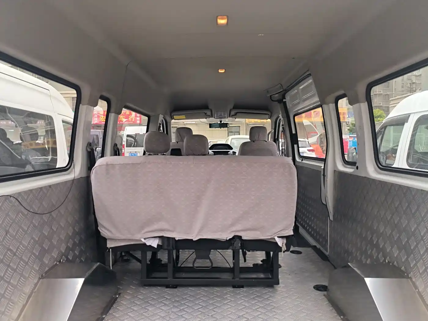 SAIC MAXUS XINTU V80