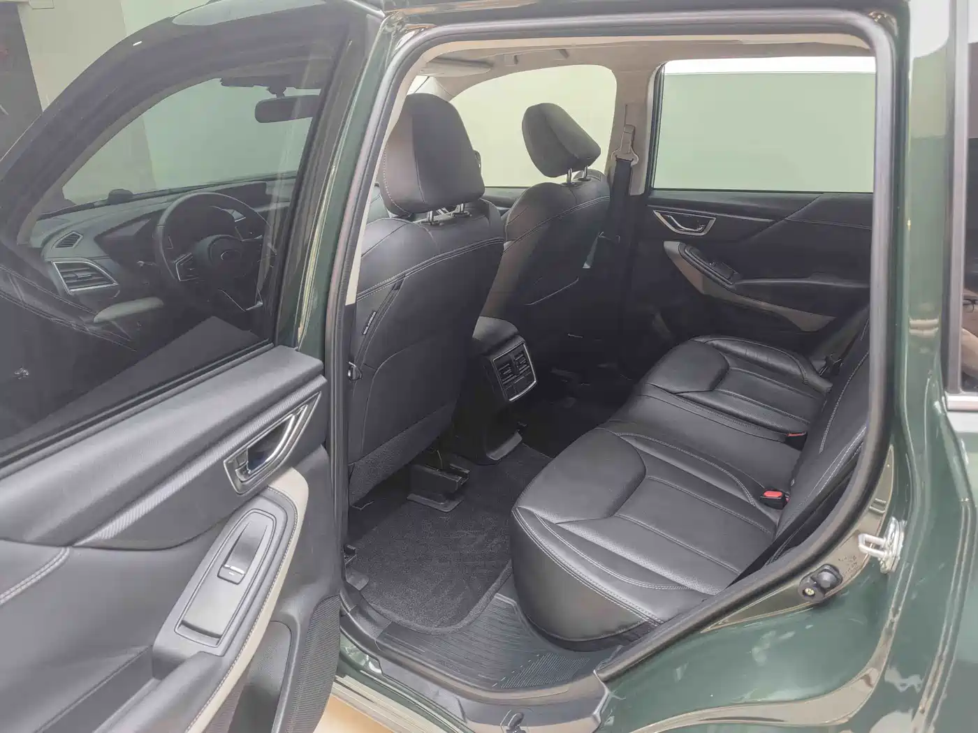 SUBARU FORESTER
