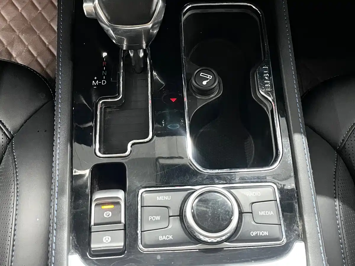 BAIC ORV Beijing Offroad BJ40 2018 PLUS 2.3T Automatic AWD Flagship China V фото 16