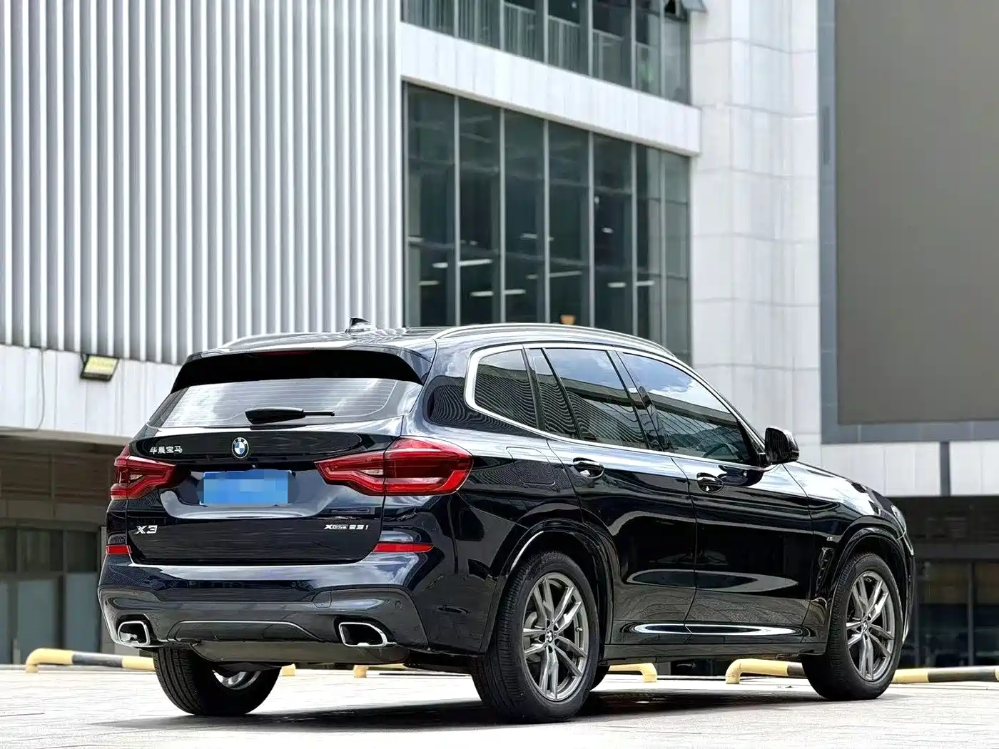 Photo 7 - BMW X3