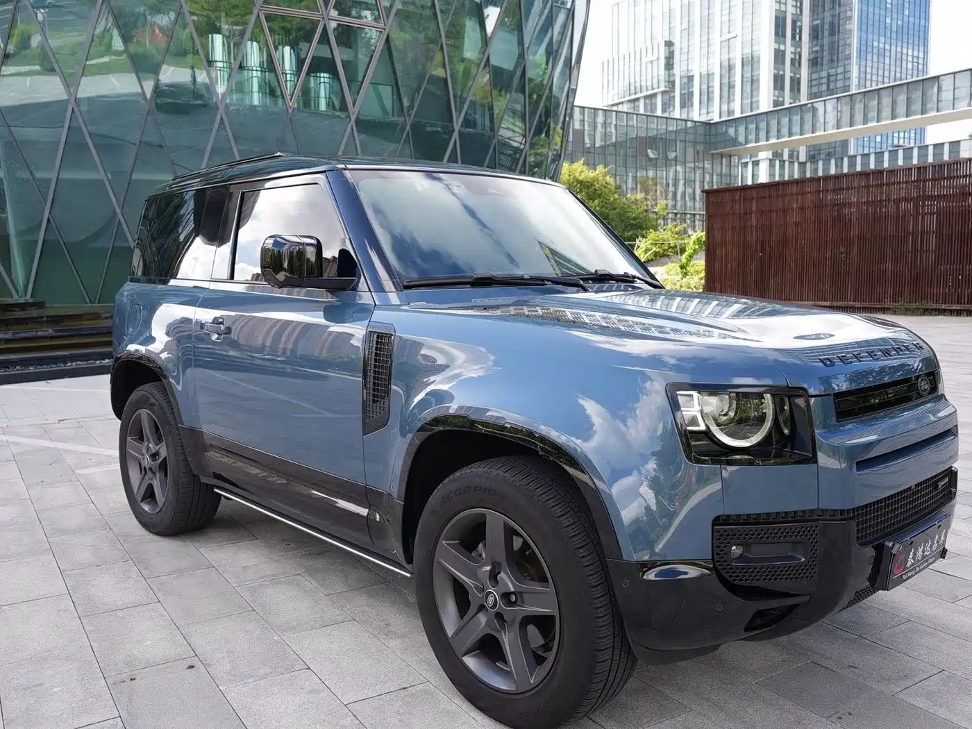 Фото 3 - Land Rover Defender