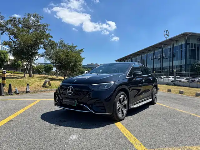 Mercedes-Benz EQE SUV 500 4MATIC, Люкс