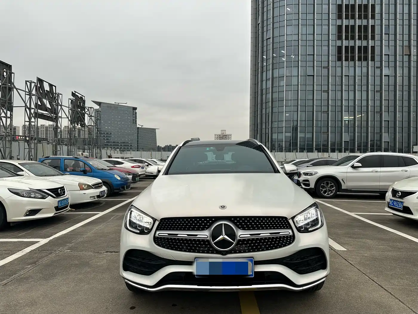 Mercedes-Benz GLC 2022 Facelift III GLC 260 L 4MATIC Dynamic фото 2