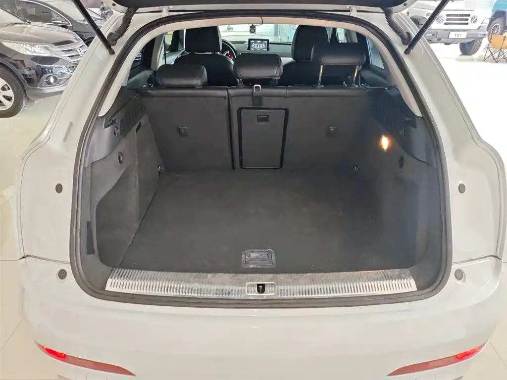Audi Q3 2013 35 TFSI Comfort фото 19