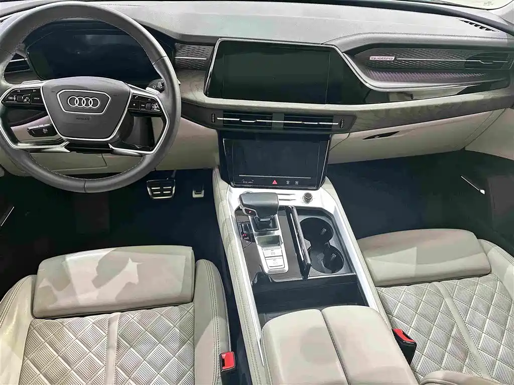 Audi Q6 2023 2023 45 TFSI quattro Uniform Cloud Yulin Package