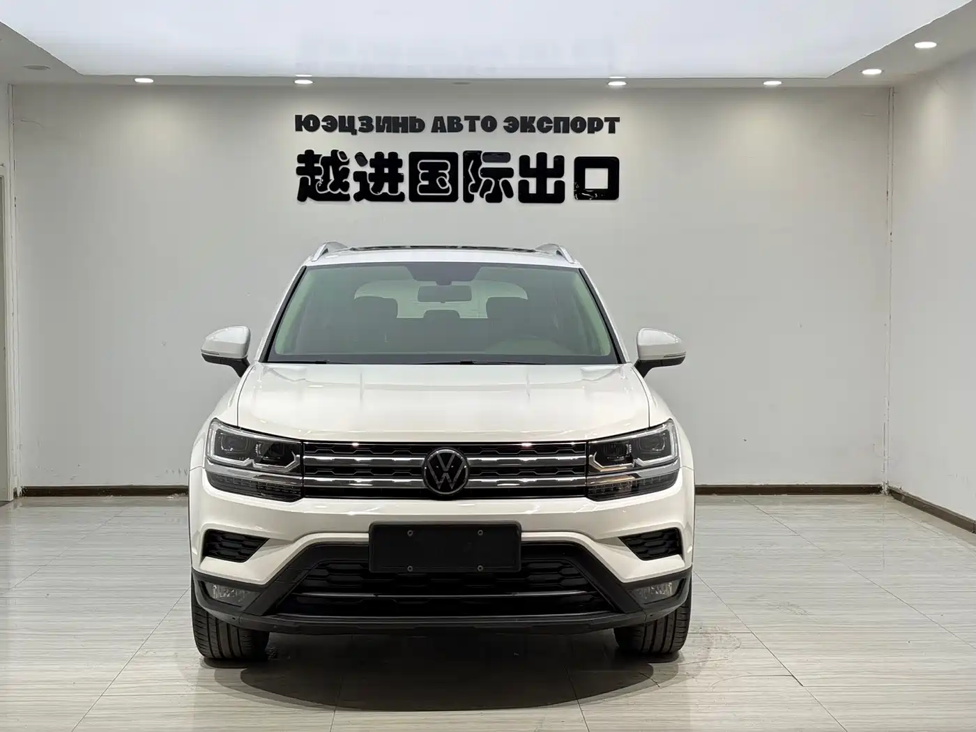 Volkswagen Tharu 2022 280TSI FWD Luxury Edition фото 2