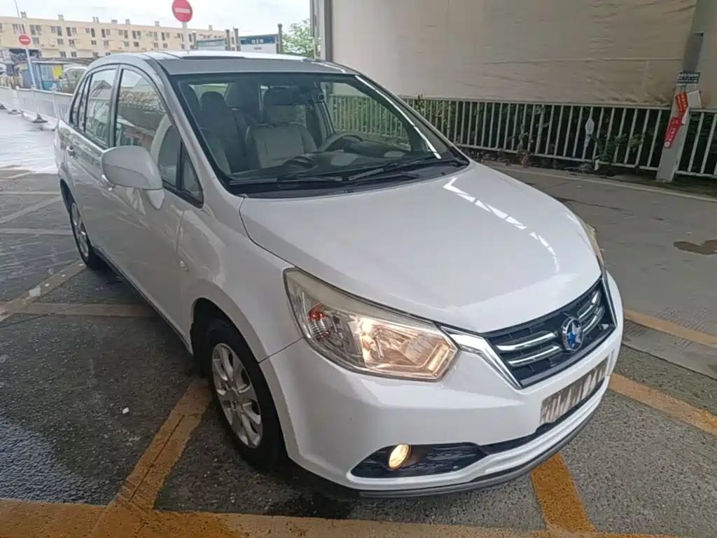 2015 Venucia D50