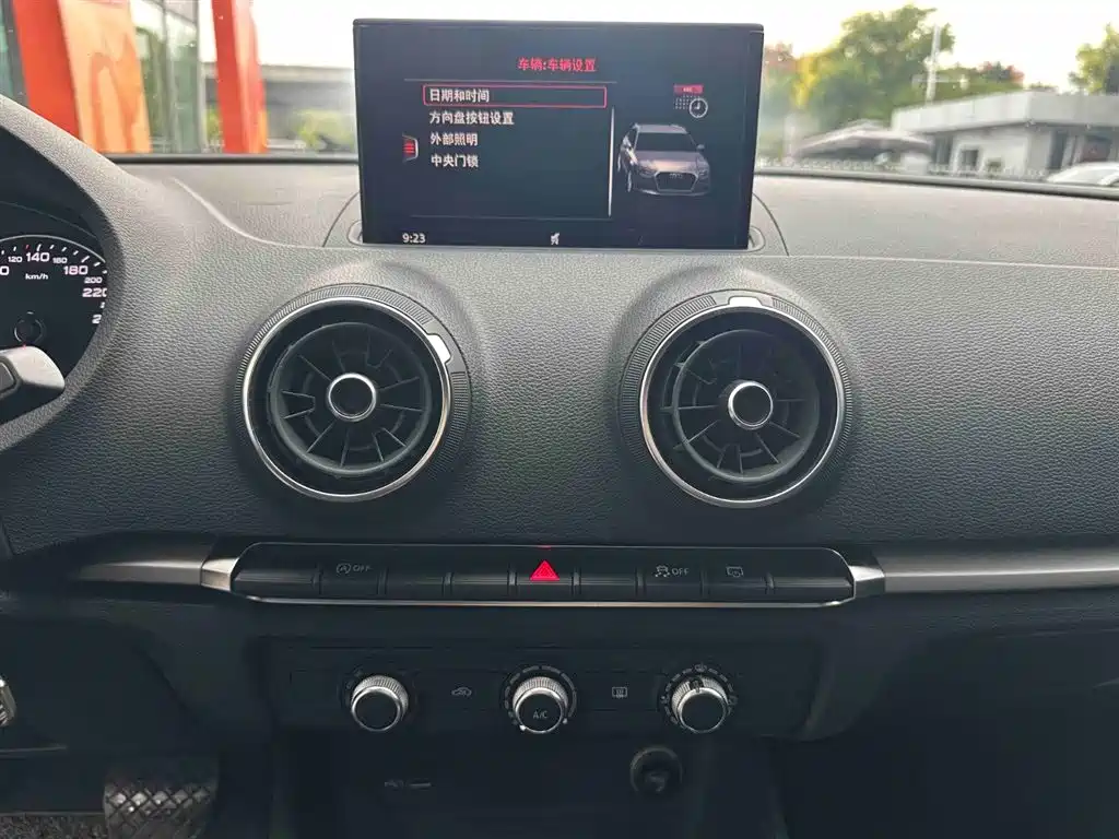 Фото 14 - Audi A3