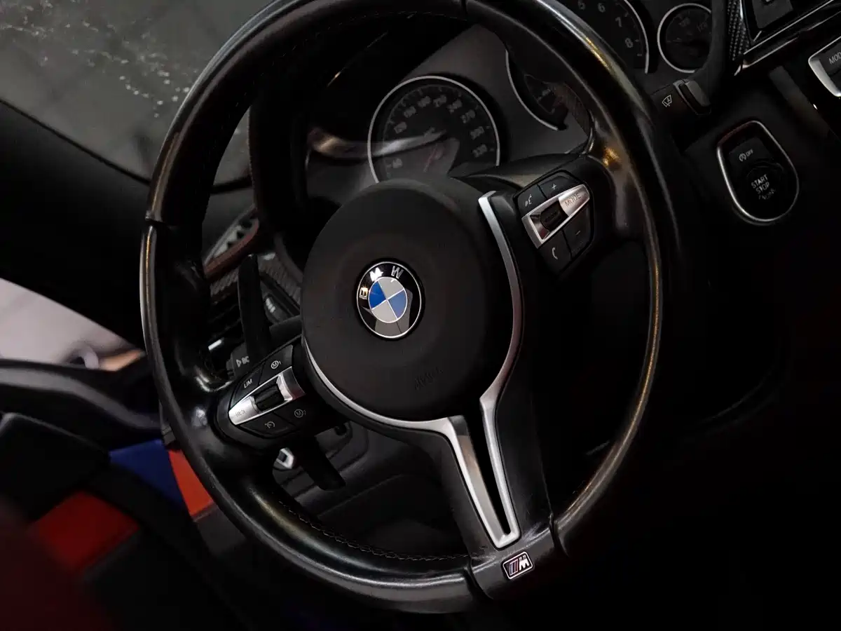BMW M4 2015 2014 M4 Coupe