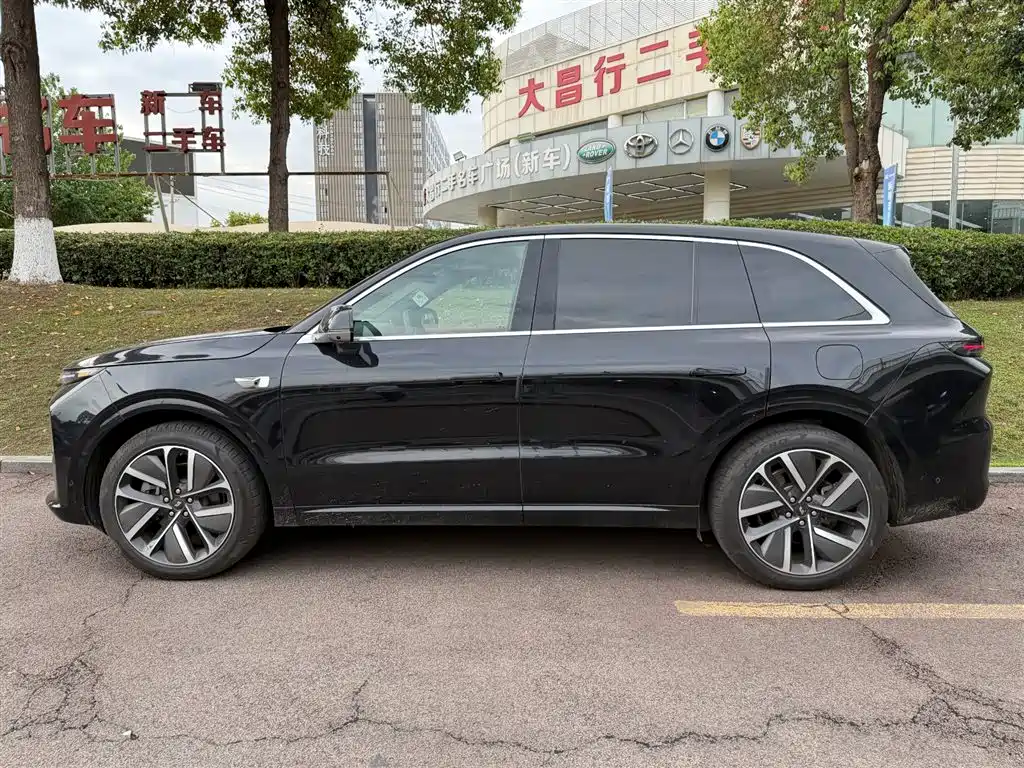 Li Auto IDEAL L6
