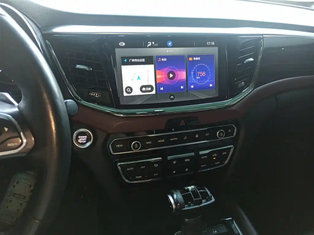 GAC Trumpchi Trumpchi GS8 2017 320T 2WD Luxury Smart Connect (7-seater) фото 9