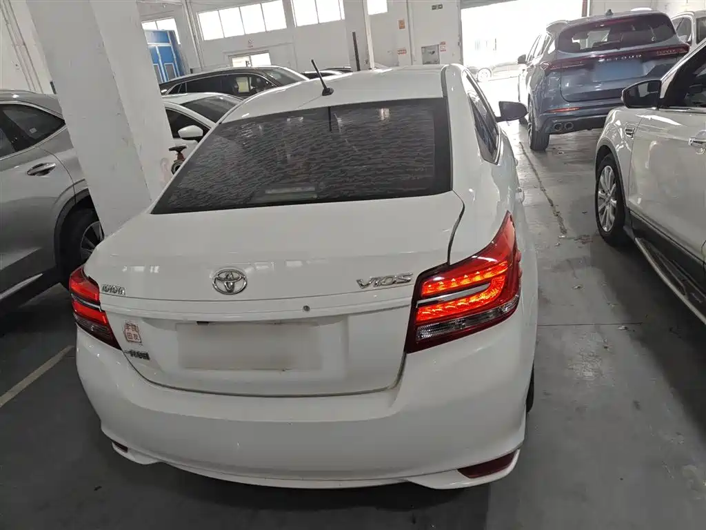 Toyota Vios 2017 1.5L CVT Pioneer фото 6