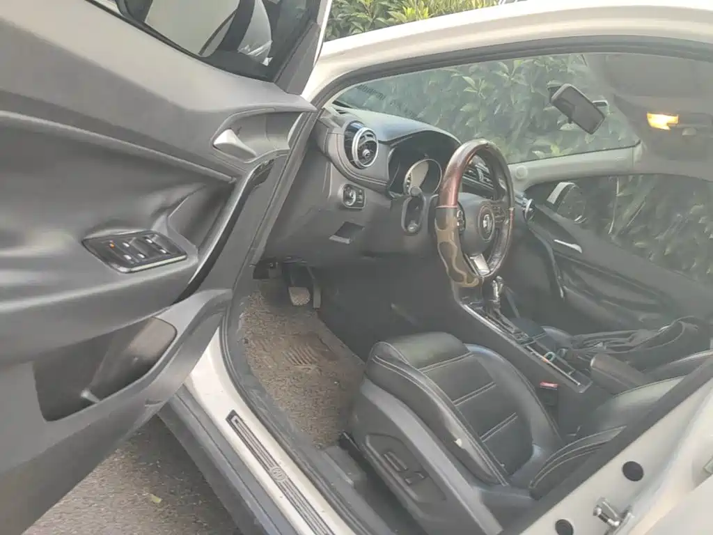 MG Roewe RX5 2018 2017 20T Automatic Premium Edition