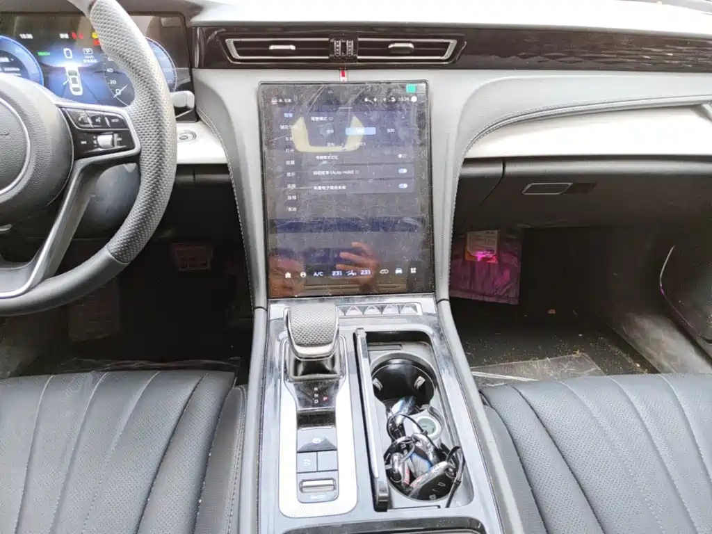 Hongqi H5 PHEV 2025 2025 130 Super Hybrid Edition