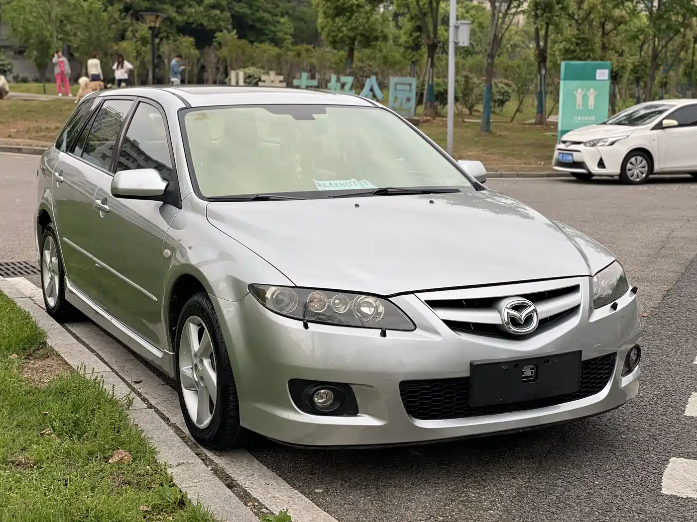 Фото 3 - Mazda 6