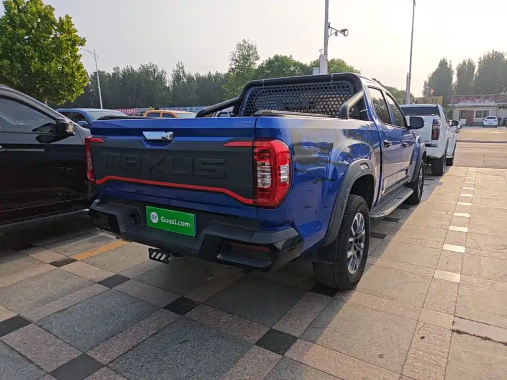 SAIC Maxus Interstellar 2023 2023 Interstellar H 2.0T Automatic Diesel Twin-Turbo 4WD Luxury Long Wheelbase