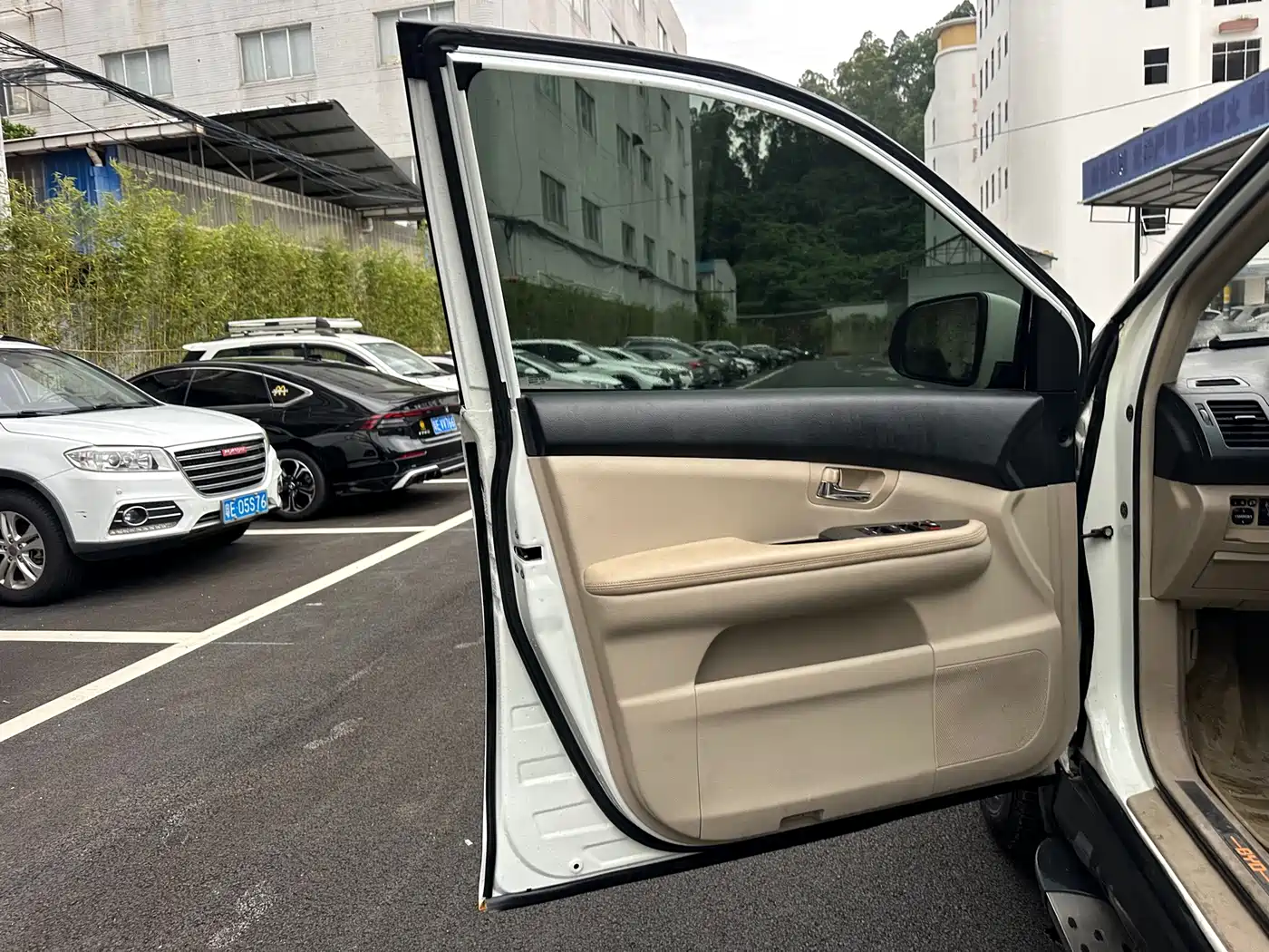 BYD S6 2013 2012 2.4L Automatic Exclusive