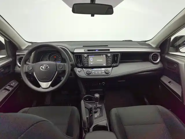 Toyota RAV4 Rongfang 2016 2.0L CVT 2WD Comfort (China V) — фото 5