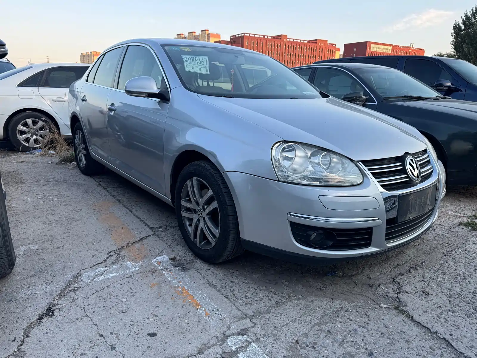 صورة 2 - Volkswagen Sagitar