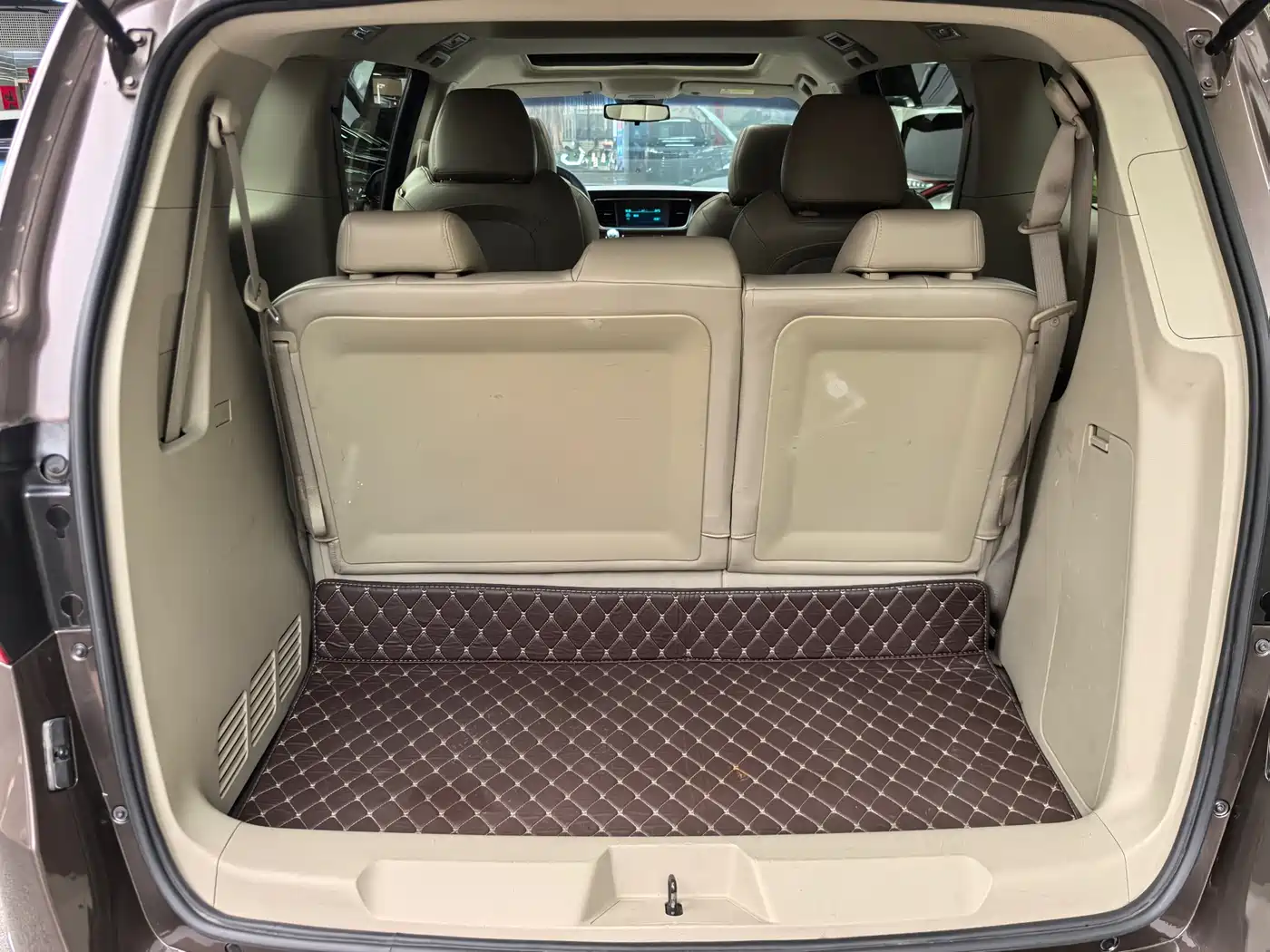 Buick GL8 2015 2.4L Luxury Business Exclusive Edition фото 22