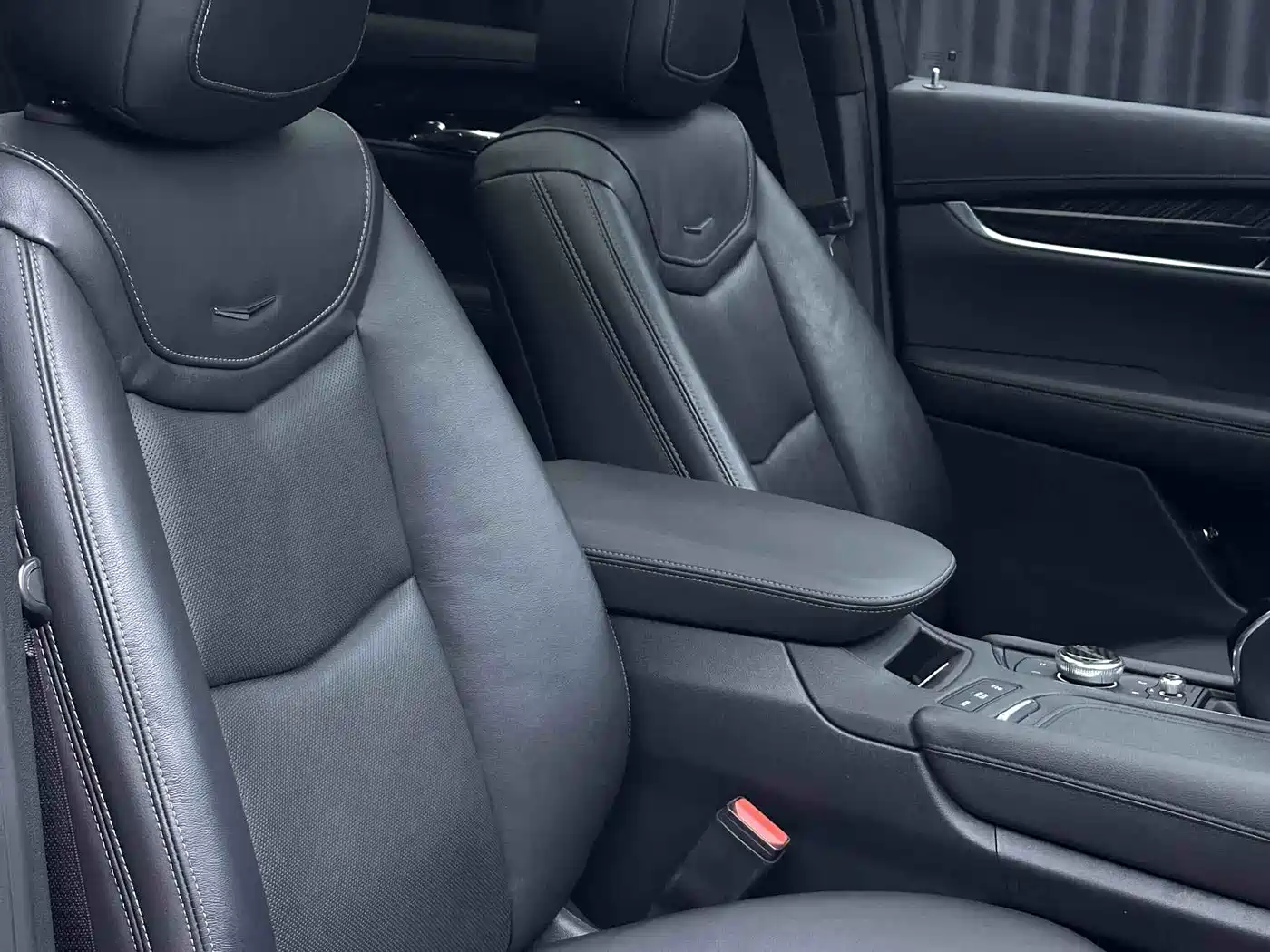 Cadillac XT6 2020 28T 6-Seater 4WD Luxury Model фото 12