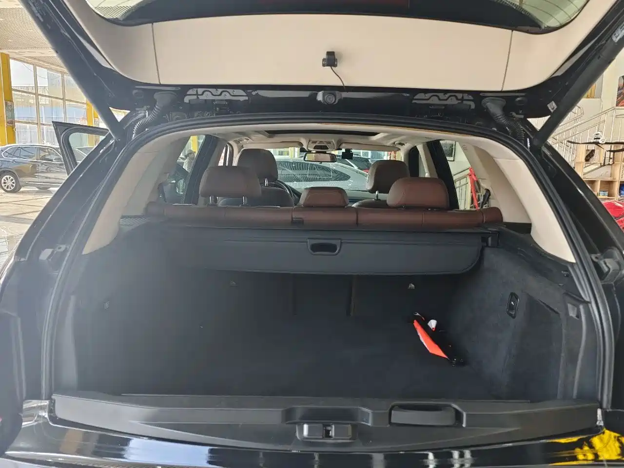 BMW X5 (Import) 2014 xDrive35i Leading фото 11