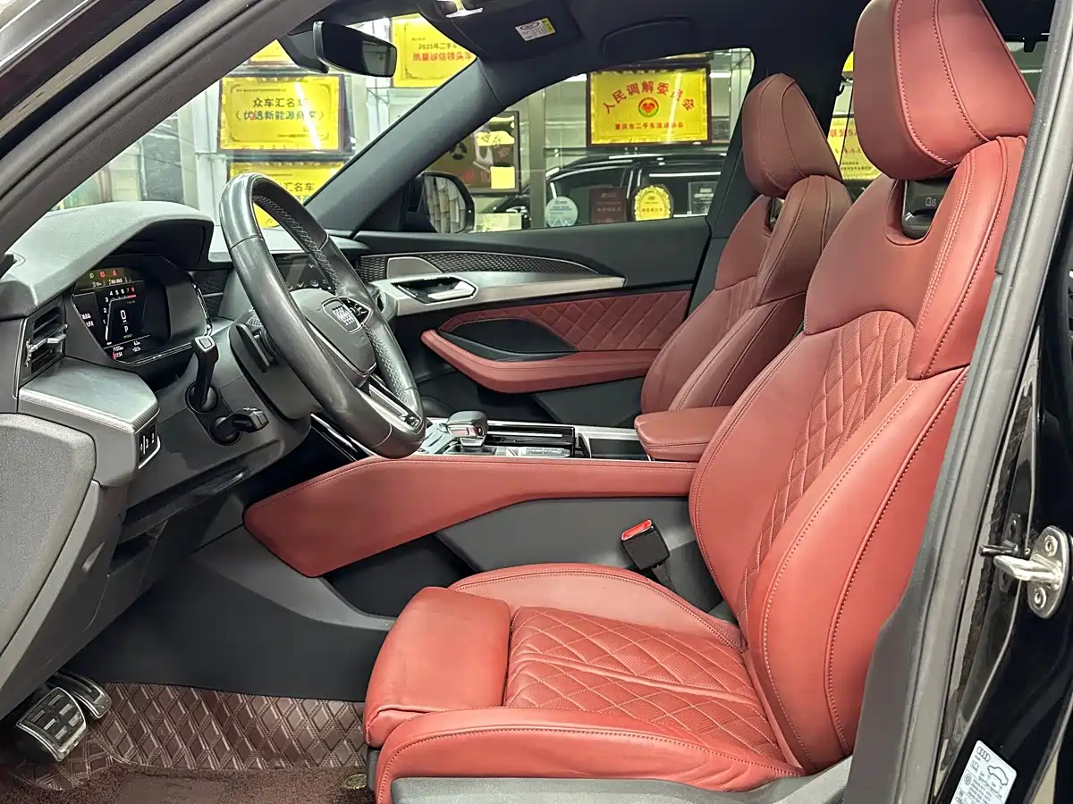 Audi Q6 2024 2024 45 TFSI quattro Black Warrior Edition 6-seater