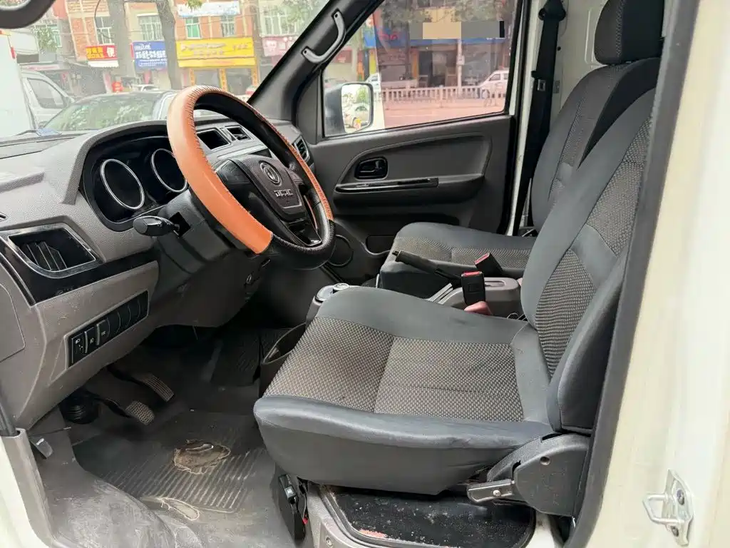Dongfeng Yufeng Yufeng EM26 2023 2023 Standard Edition 41.472kWh Henan Lithium