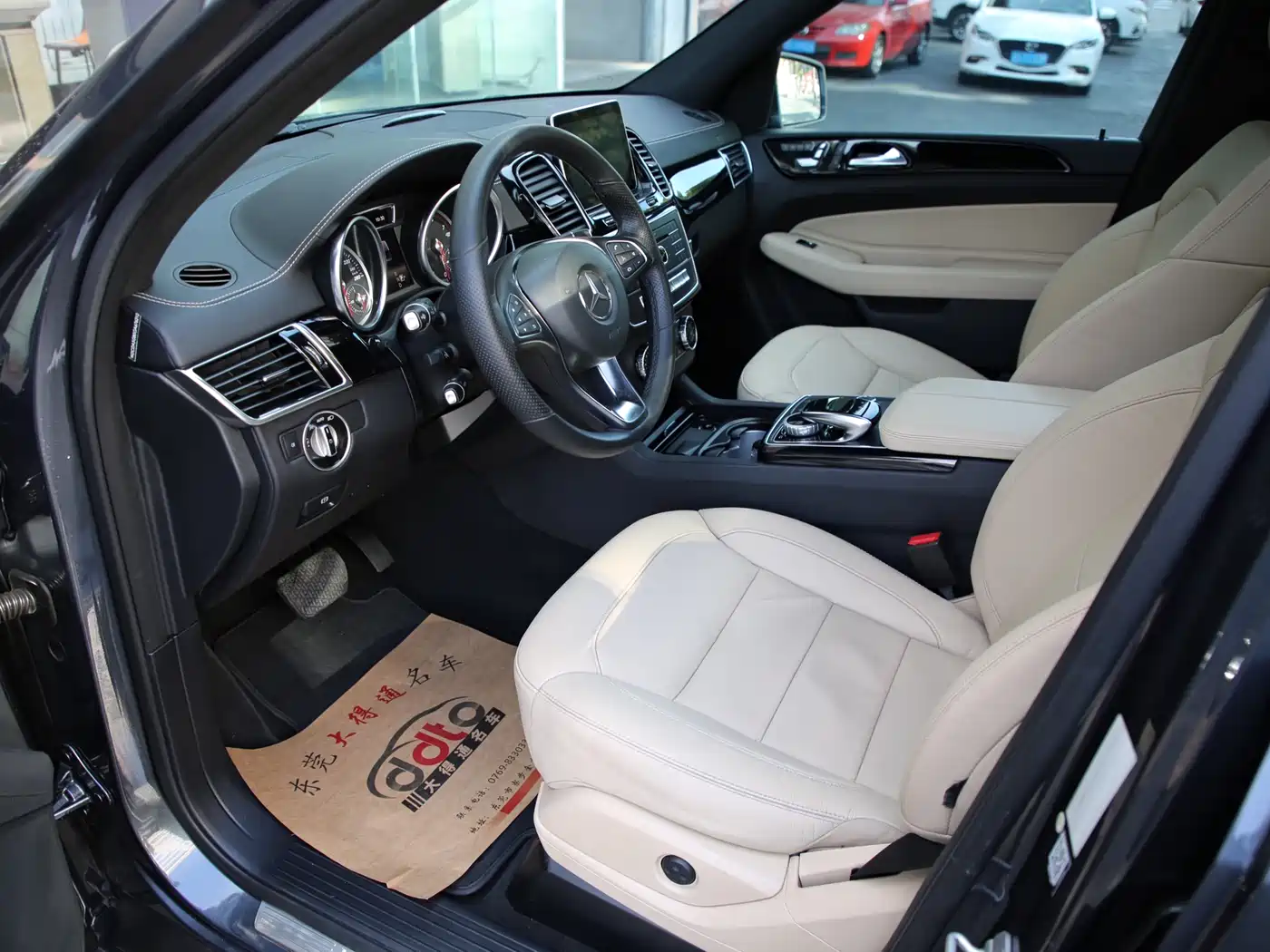 Mercedes-Benz GLE 2016 GLE 400 4MATIC фото 3