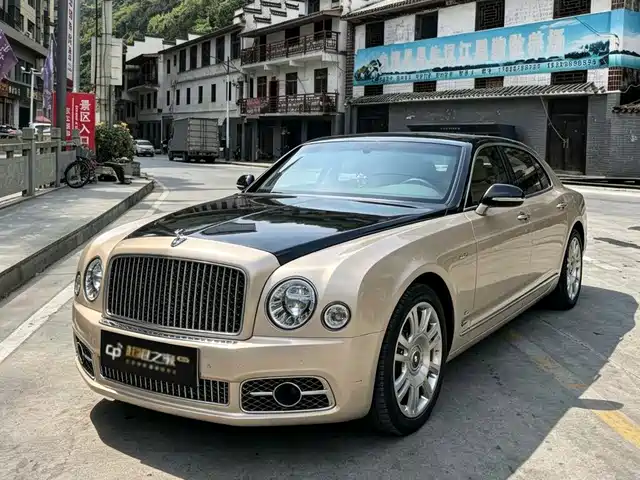 Bentley Mulsanne 2017 6.8T Long Wheelbase