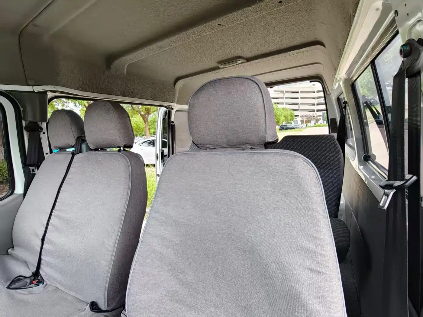Ford Classic Transit 2016 2016 Model 2.8T Diesel Short Wheelbase 6-Seat Medium Roof Multi-Purpose Vehicle JX493ZLQ4