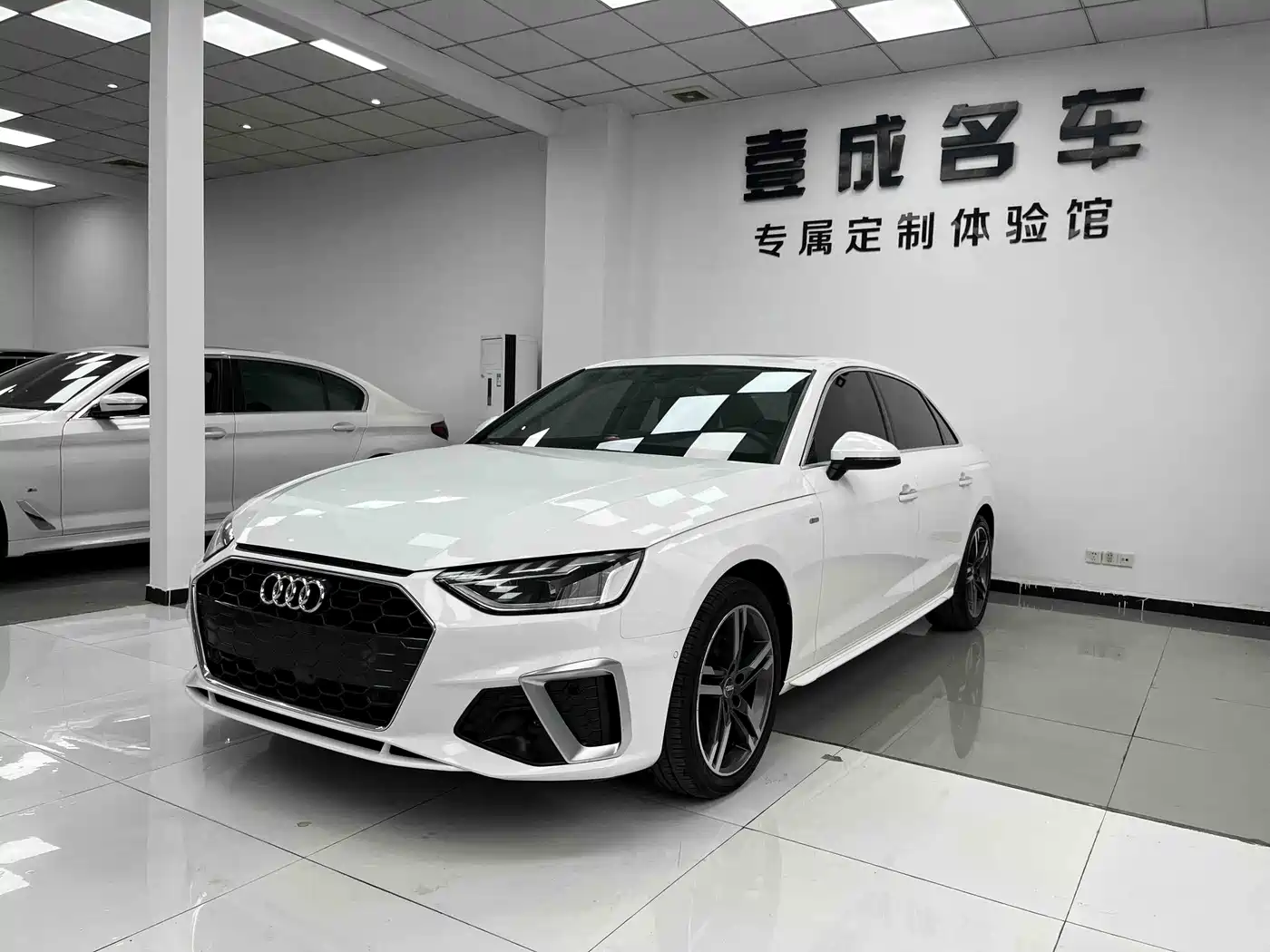 Audi A4L 2020 40 TFSI Fashion Dynamic Edition