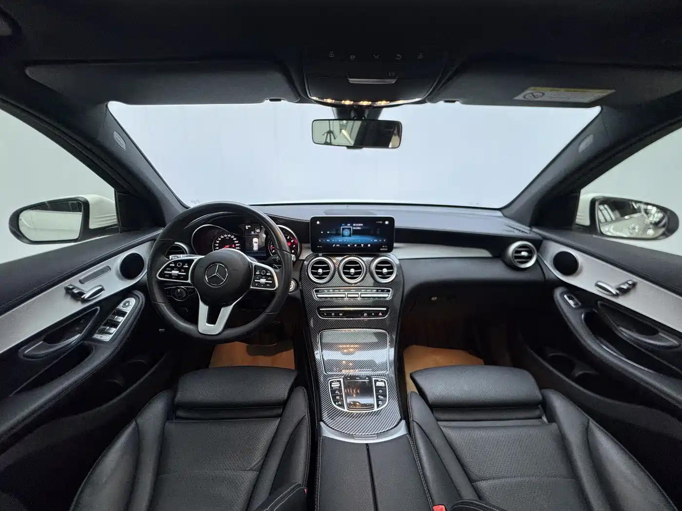 Mercedes-Benz GLC 2020 GLC 260 L 4MATIC Dynamic фото 30