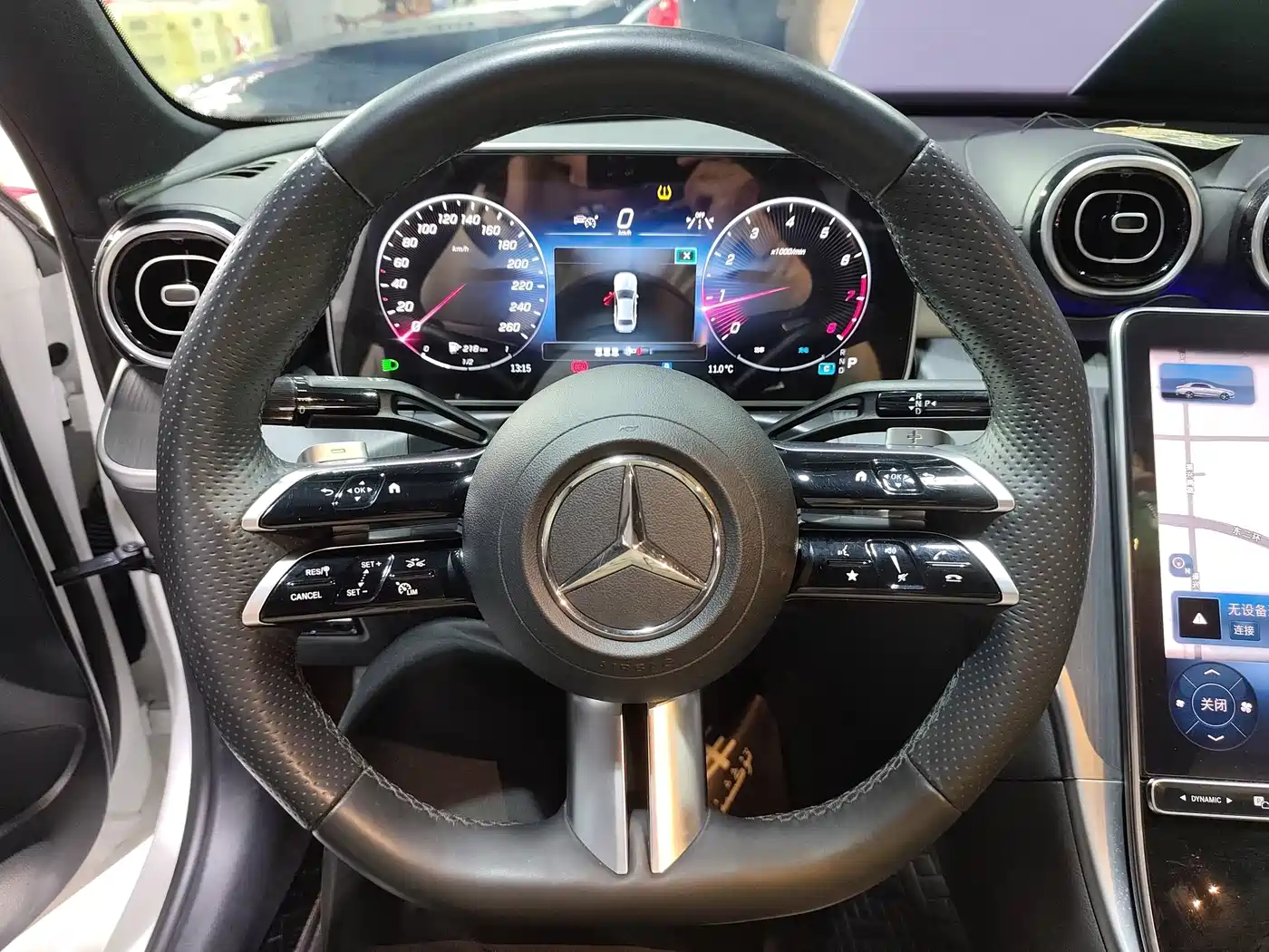 Mercedes-Benz C-Class 2023 Facelift C 200 L Sport Edition фото 10