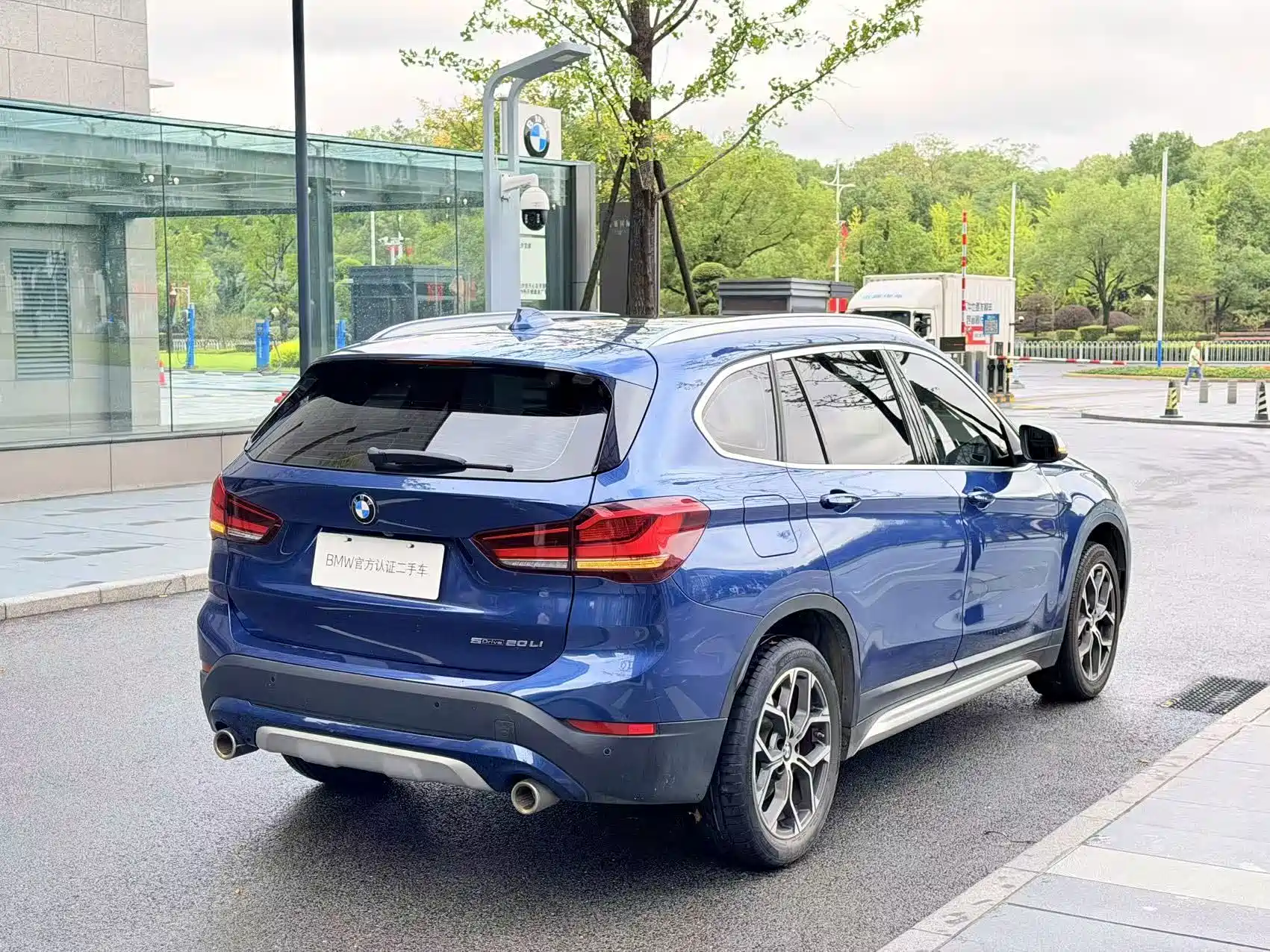 صورة 9 - BMW X1