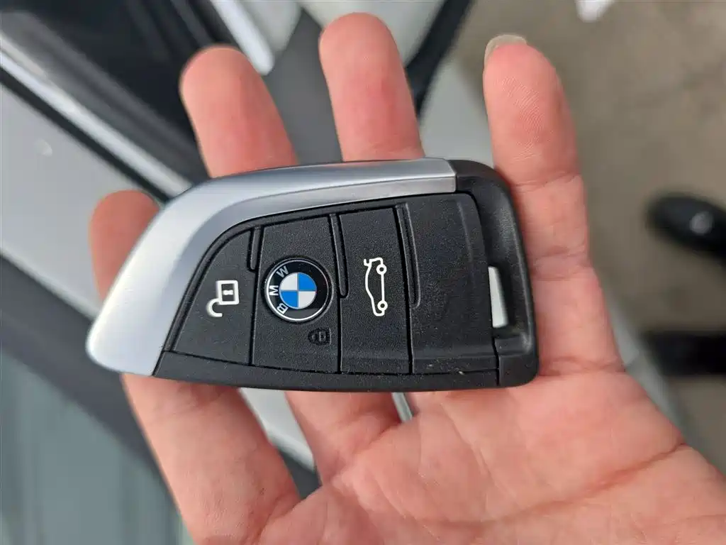 BMW 1 Series 2021 120i M Sport фото 9