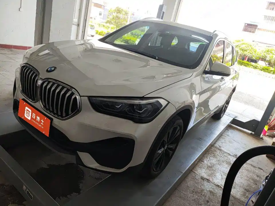 BMW X1 2022 sDrive20Li Fashion