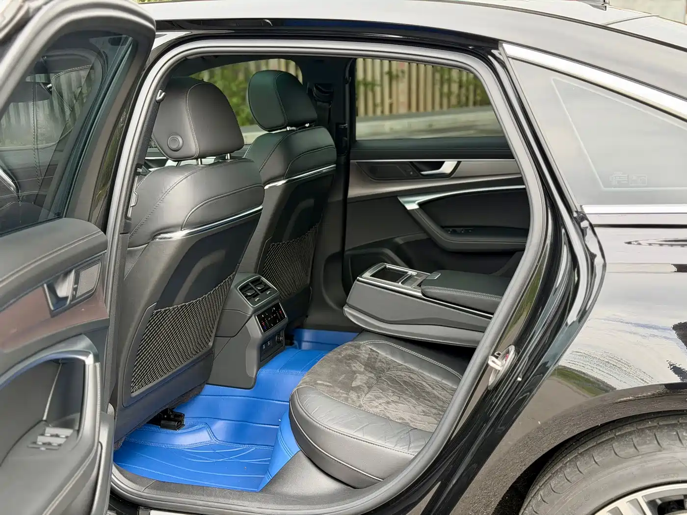 Audi A6L 2022 55 TFSI quattro Flagship Dynamic фото 8