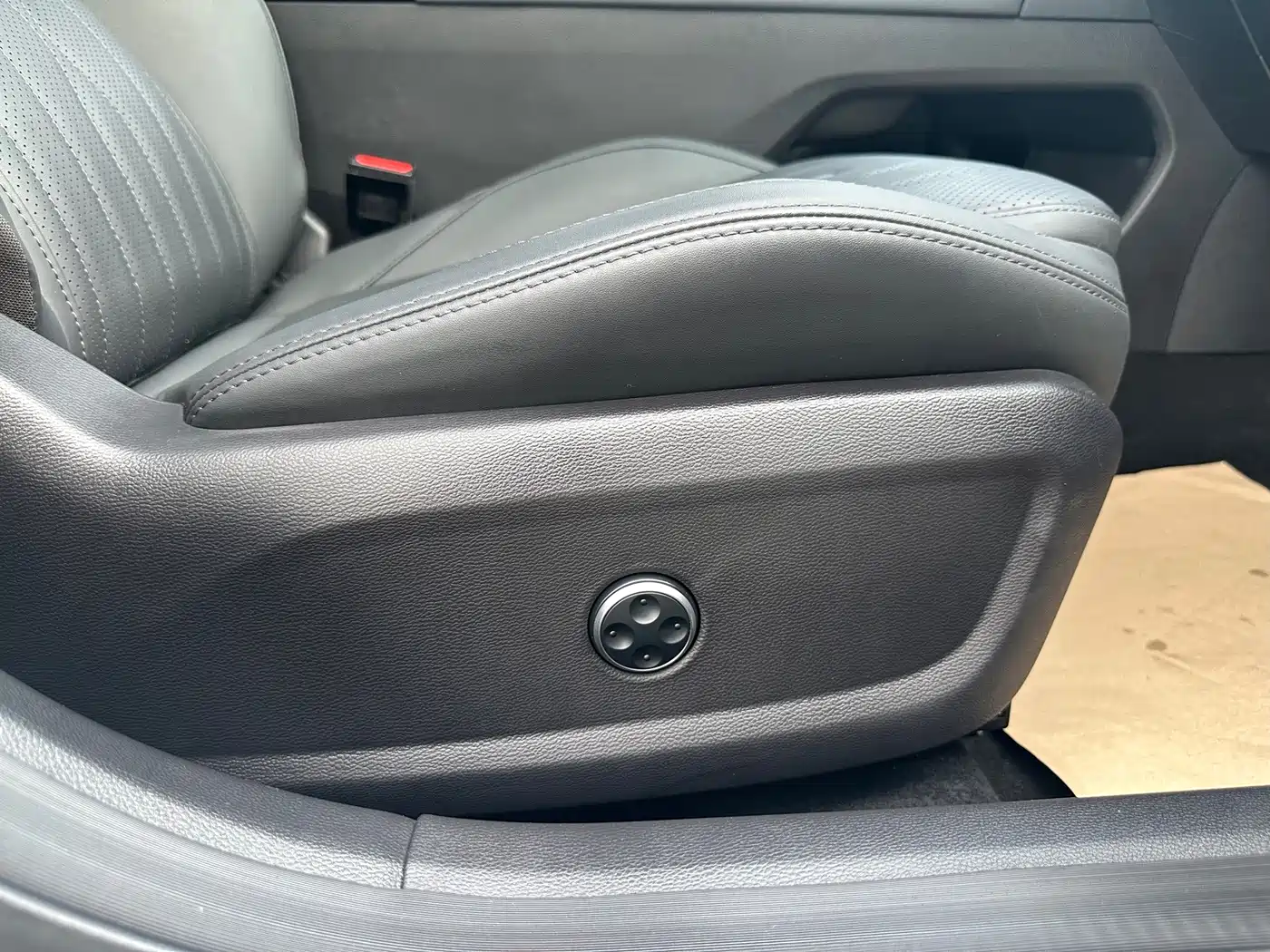 Chery Arrizo 8 PRO 2026 2025 Pro 1.6T Luxury Model+