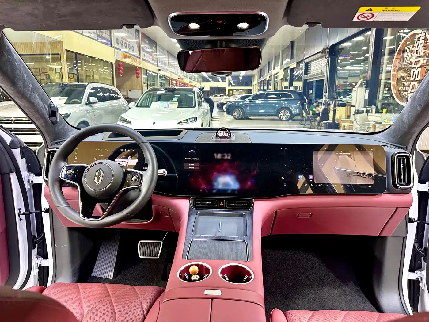 Aito AITO M8 2026 2025 Pure Electric Max+ 6-seater AWD