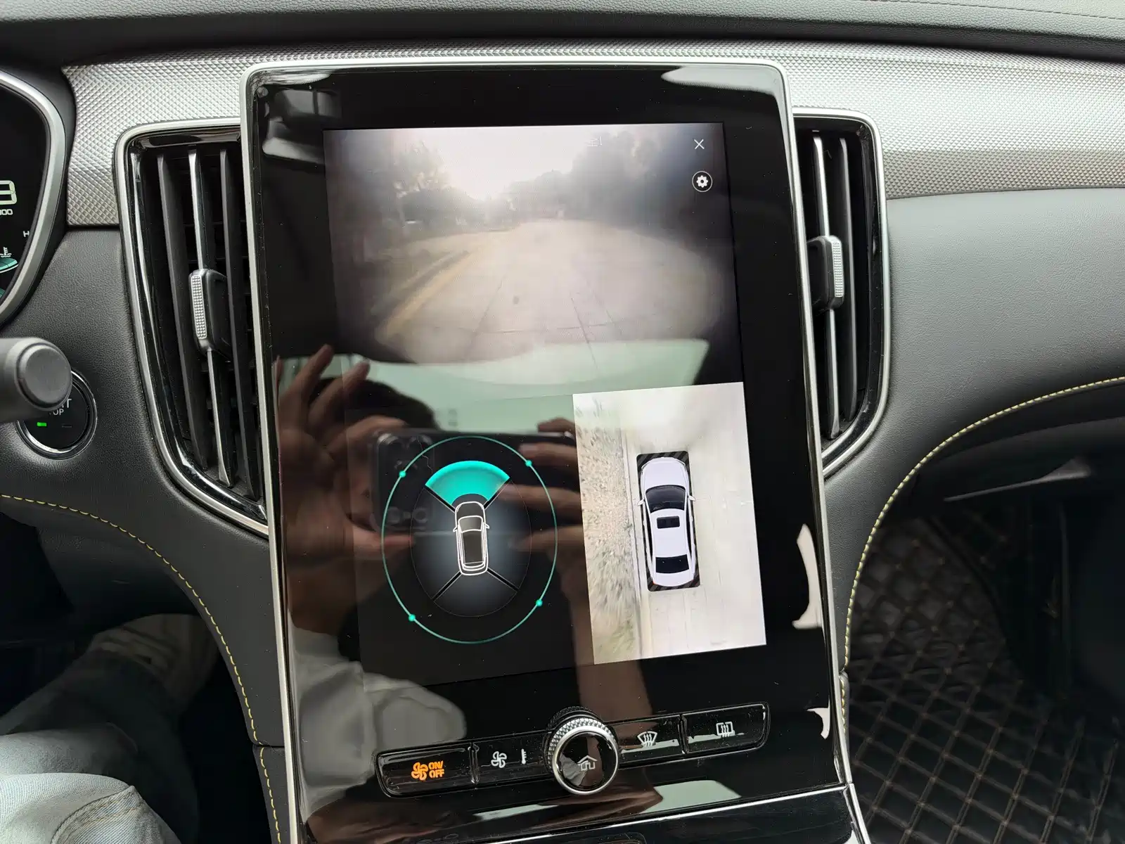 Фото 9 - Roewe i6 MAX