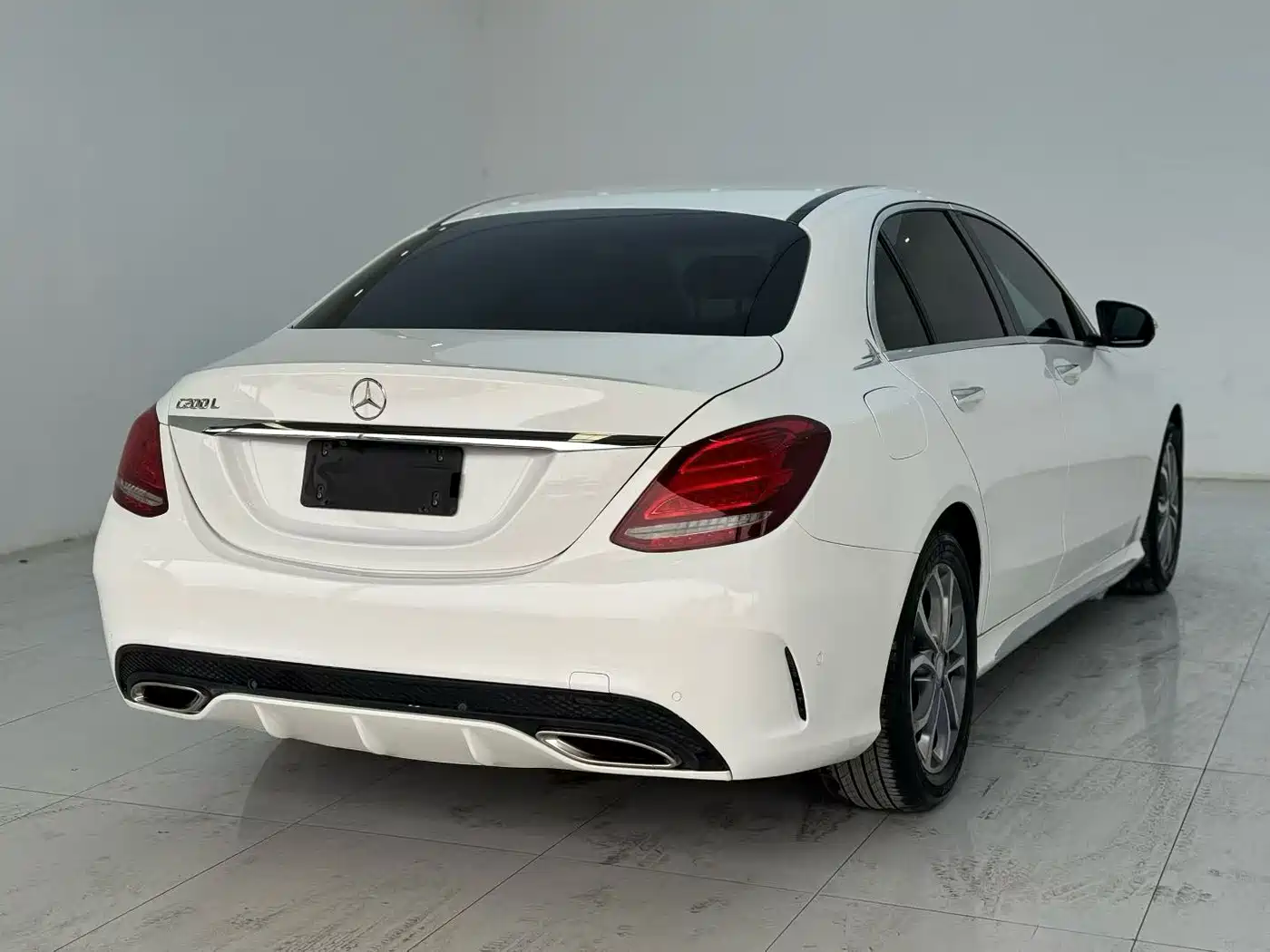Mercedes-Benz C-Class 2015 Facelift C 180 L Sport фото 7