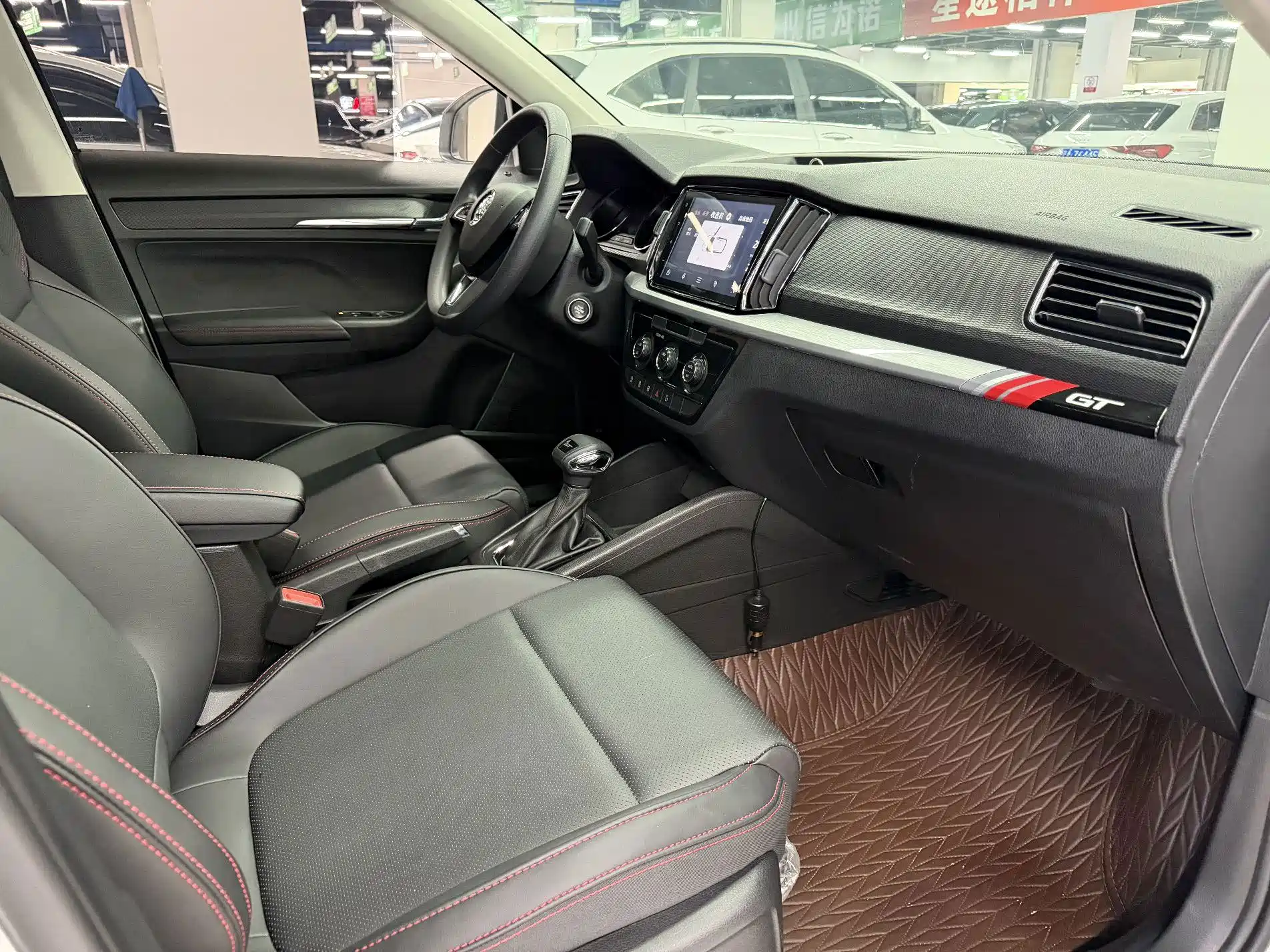 صورة 8 - Škoda Kamiq