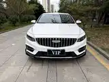 Фото 1 - Geely Preface