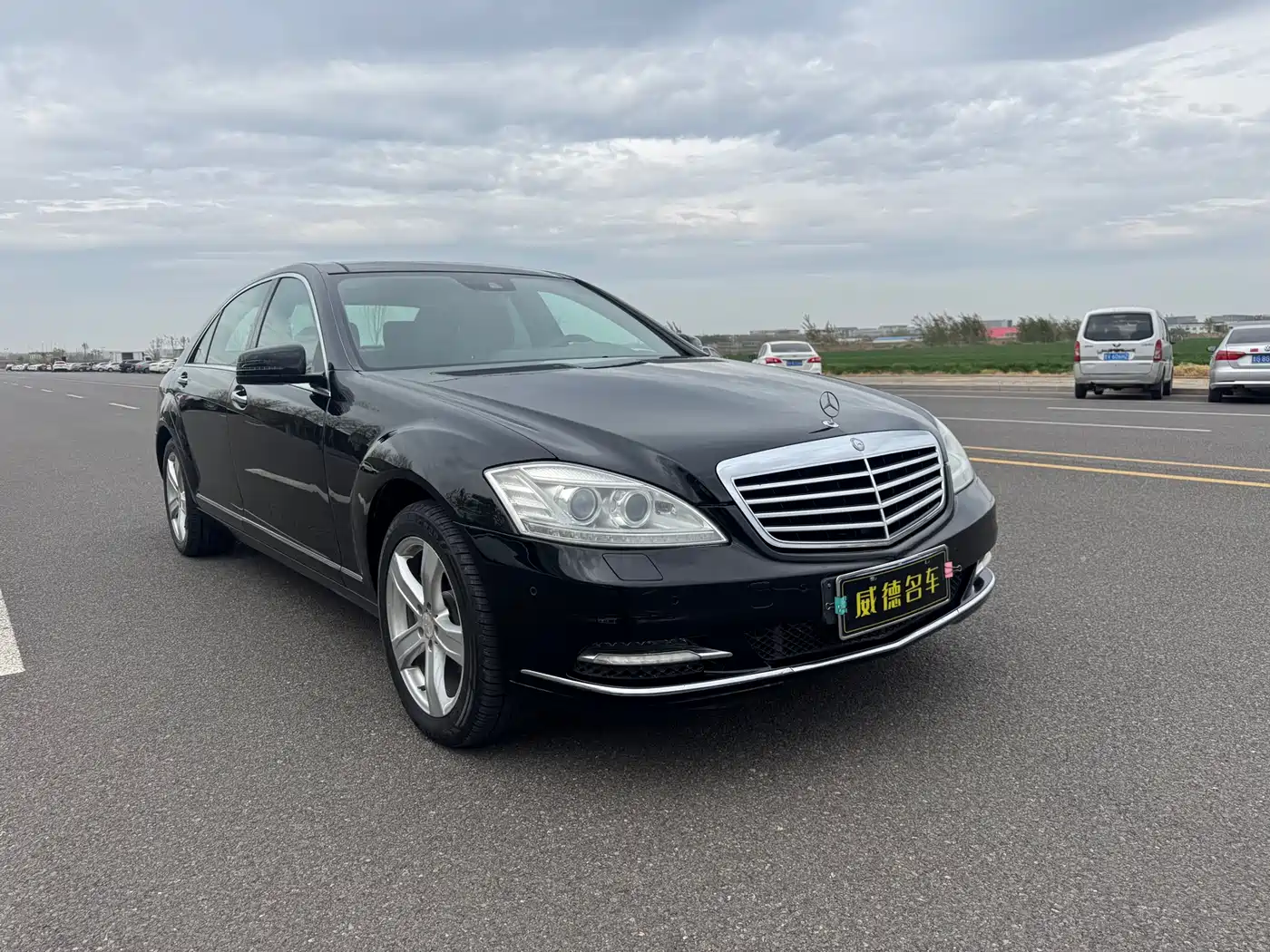 Mercedes-Benz S-Class 2012 S 300 L Luxury Grand Edition фото 2