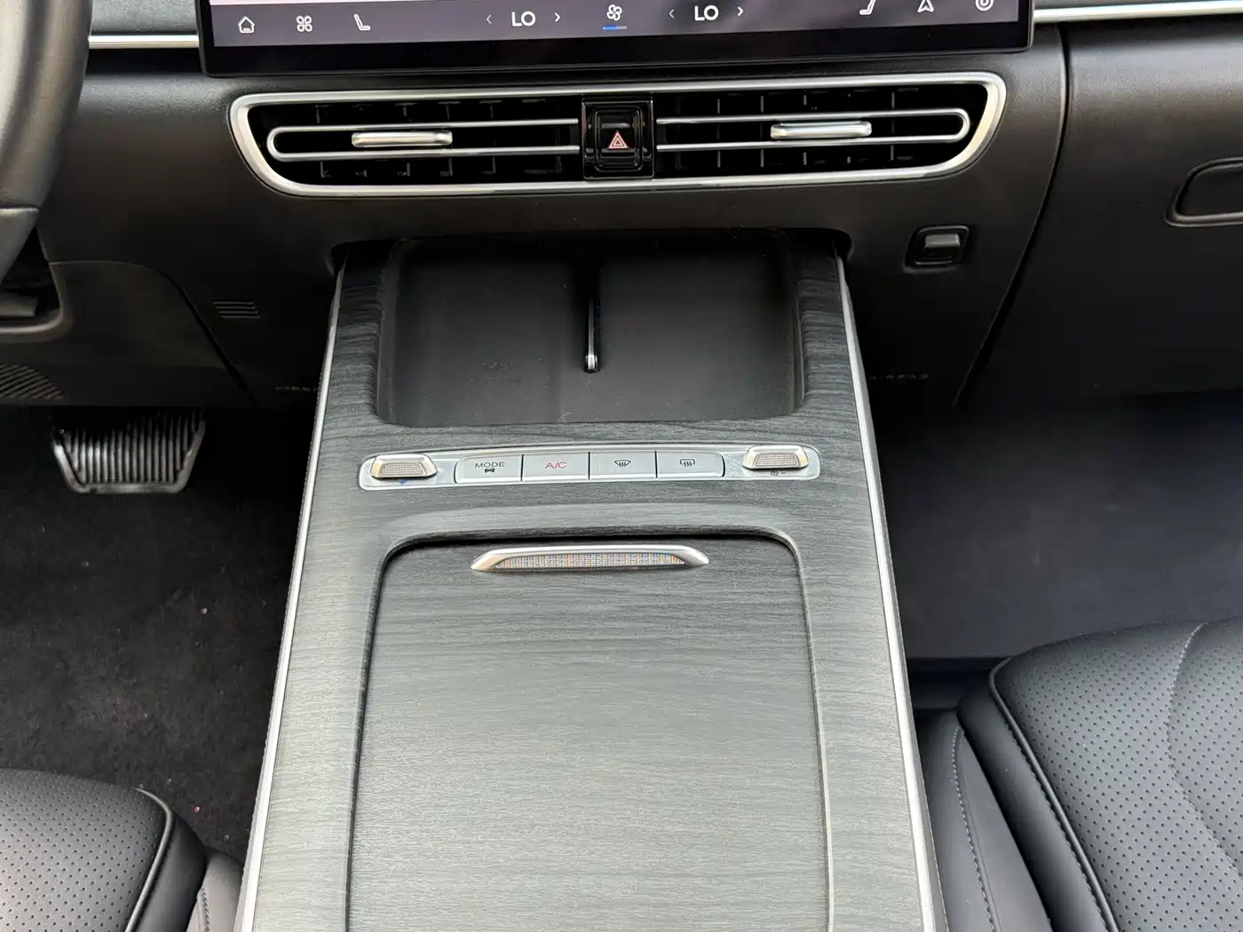 Chery Fengyun Fengyun A8 2024 2025 145km Luxury