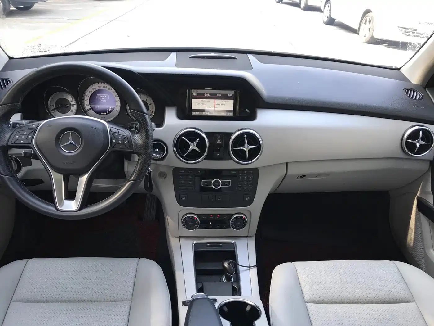 Mercedes-Benz GLK-Class 2013 Facelift GLK 300 4MATIC Fashion фото 7