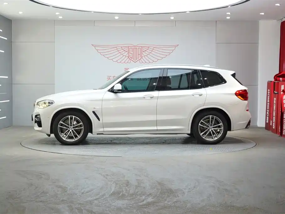 BMW X3 2018 xDrive30i Leading M Sport Package China V фото 2