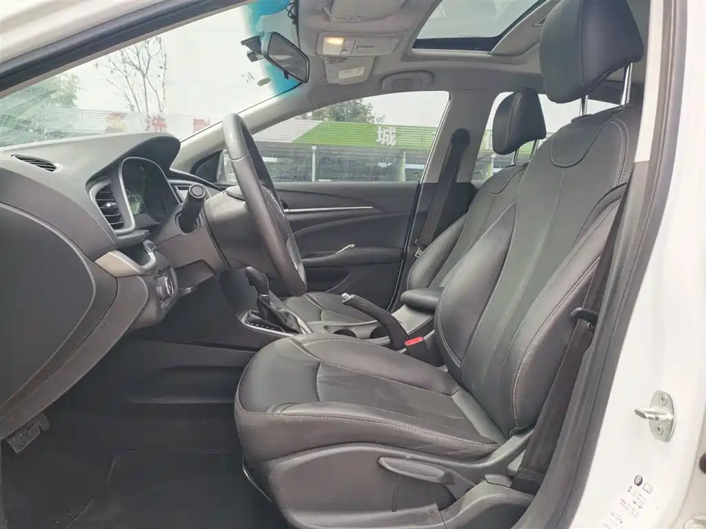 Buick Excelle 2021 Facelift Exemplar 1.5L Auto Elite фото 12